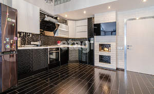 3-к квартира, вторичка, 118м2, 3/3 этаж