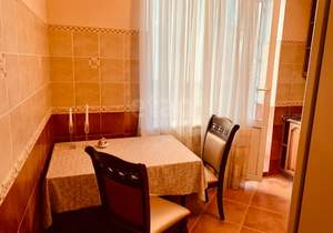 2-к квартира, вторичка, 64м2, 4/8 этаж