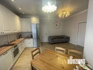 2-к квартира, вторичка, 61м2, 11/16 этаж