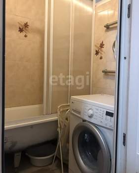 3-к квартира, вторичка, 60м2, 5/5 этаж