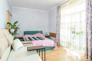 1-к квартира, вторичка, 52м2, 1/3 этаж