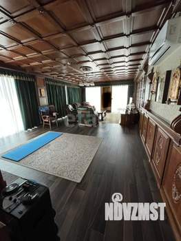 2-к квартира, вторичка, 100м2, 3/9 этаж