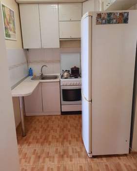 2-к квартира, вторичка, 42м2, 7/9 этаж