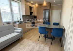 2-к квартира, вторичка, 72м2, 4/4 этаж