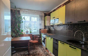 4-к квартира, вторичка, 80м2, 4/5 этаж