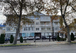 2-к квартира, вторичка, 79м2, 4/4 этаж