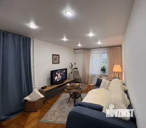 2-к квартира, вторичка, 56м2, 3/5 этаж