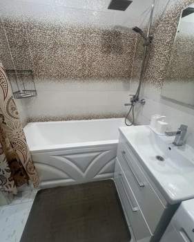 2-к квартира, вторичка, 70м2, 12/12 этаж