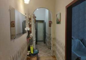 2-к квартира, вторичка, 60м2, 1/4 этаж