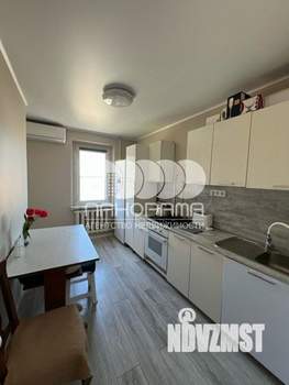 2-к квартира, вторичка, 65м2, 9/9 этаж