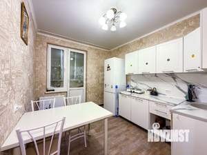 1-к квартира, вторичка, 37м2, 1/17 этаж