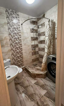 1-к квартира, вторичка, 43м2, 9/9 этаж