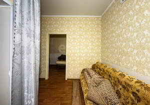 3-к квартира, вторичка, 42м2, 1/1 этаж