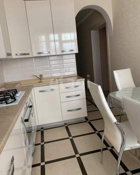 2-к квартира, вторичка, 62м2, 3/9 этаж