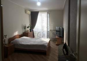 2-к квартира, вторичка, 63м2, 7/13 этаж