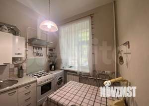 2-к квартира, вторичка, 60м2, 1/4 этаж