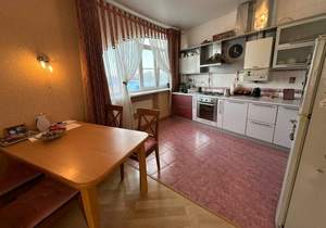 1-к квартира, вторичка, 64м2, 5/5 этаж