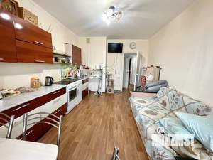 1-к квартира, вторичка, 42м2, 6/9 этаж