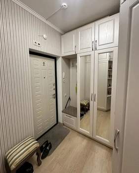 2-к квартира, вторичка, 60м2, 4/13 этаж