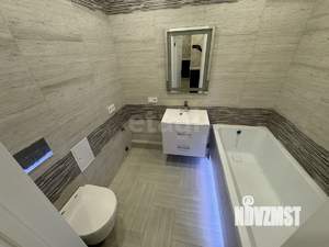 2-к квартира, вторичка, 52м2, 1/19 этаж