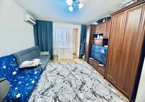 2-к квартира, вторичка, 42м2, 7/9 этаж