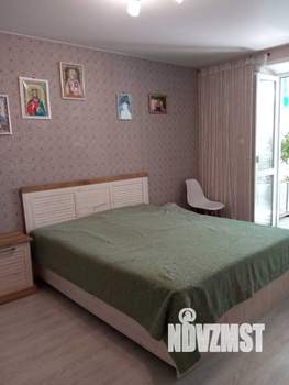 2-к квартира, вторичка, 65м2, 1/6 этаж