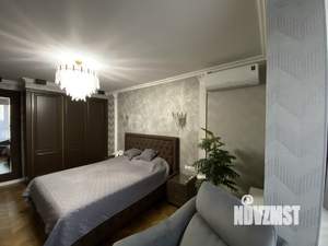 2-к квартира, вторичка, 130м2, 9/9 этаж