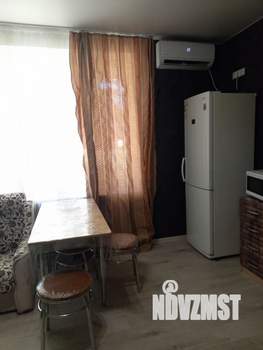 2-к квартира, вторичка, 56м2, 1/4 этаж