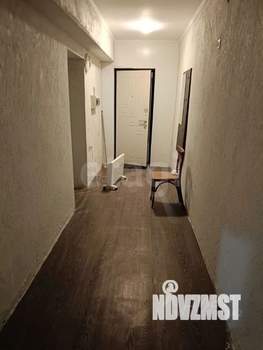 2-к квартира, вторичка, 63м2, 1/8 этаж