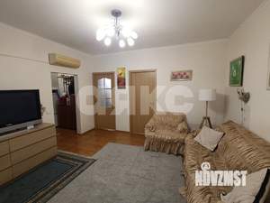 3-к квартира, вторичка, 93м2, 1/3 этаж