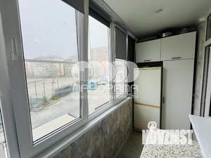 Студия квартира, вторичка, 27м2, 2/19 этаж