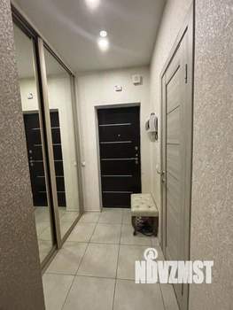 2-к квартира, вторичка, 42м2, 10/17 этаж