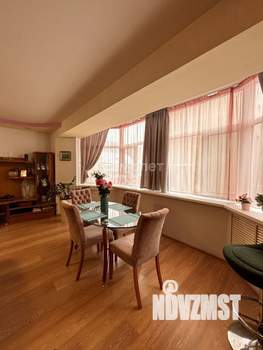 2-к квартира, вторичка, 96м2, 1/6 этаж