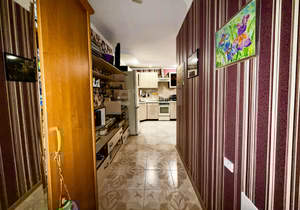 2-к квартира, вторичка, 63м2, 1/7 этаж