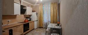 2-к квартира, вторичка, 71м2, 1/14 этаж