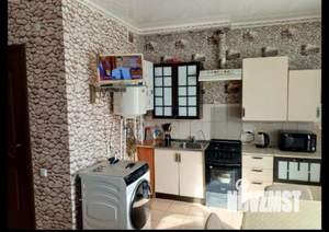 2-к квартира, вторичка, 80м2, 1/2 этаж