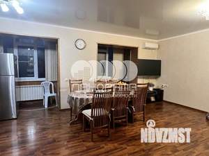 3-к квартира, вторичка, 106м2, 2/5 этаж
