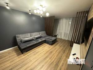 2-к квартира, вторичка, 63м2, 4/16 этаж