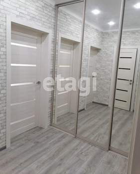 1-к квартира, вторичка, 50м2, 10/17 этаж