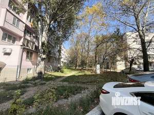 3-к квартира, вторичка, 58м2, 1/6 этаж