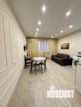 Студия квартира, вторичка, 40м2, 13/19 этаж