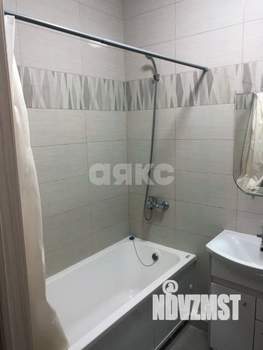 Студия квартира, вторичка, 30м2, 1/4 этаж