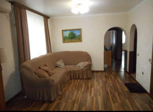 2-к квартира, вторичка, 73м2, 1/6 этаж