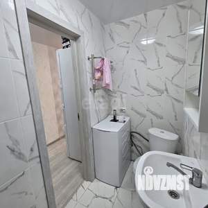 2-к квартира, вторичка, 37м2, 1/3 этаж