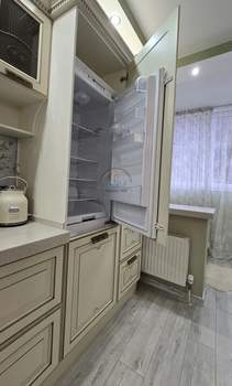 2-к квартира, вторичка, 61м2, 5/17 этаж