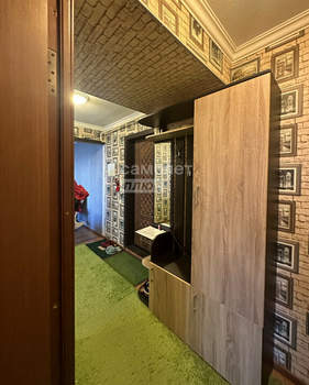 2-к квартира, вторичка, 50м2, 1/9 этаж