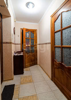 2-к квартира, вторичка, 61м2, 2/5 этаж