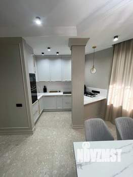 3-к квартира, вторичка, 95м2, 1/3 этаж