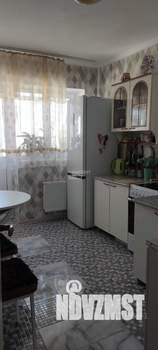 2-к квартира, вторичка, 61м2, 4/4 этаж