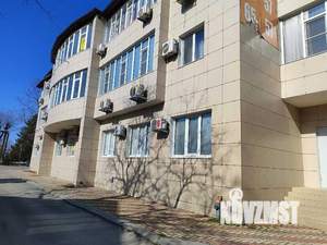 2-к квартира, вторичка, 65м2, 1/3 этаж